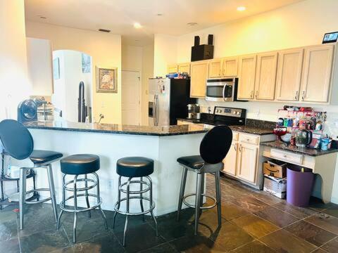 Room In Citrus Park And Carollwood, Close To The Airport & Downtown Tampa Buitenkant foto