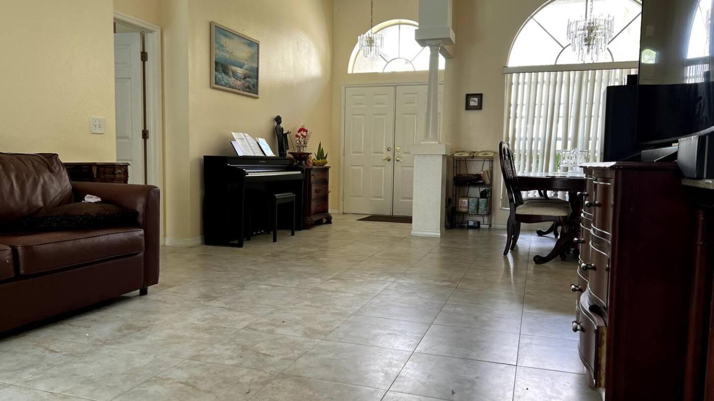 Room In Citrus Park And Carollwood, Close To The Airport & Downtown Tampa Buitenkant foto